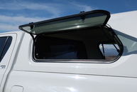 Hard-Top Toyota - Hilux - Double Cabine - Polystra - Pro (2016 - 2023)