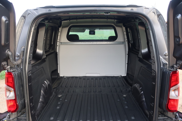 Cloison de séparation, séparation intérieure ou séparation de cabine pour fourgons utilitaires Citroën Berlingo K9 (2018-2026)